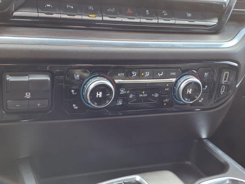 2022 GMC Sierra 1500 SLT - Photo 16