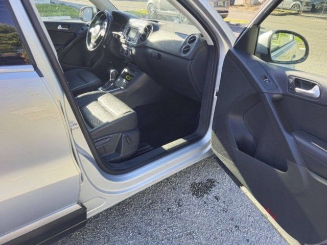 2015 Volkswagen Tiguan SE - Photo 15