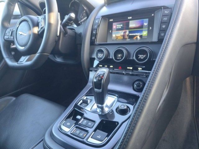 2018 Jaguar F-TYPE Base - Photo 23