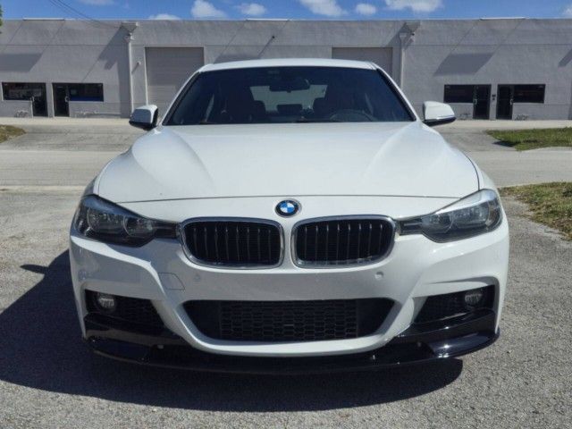2016 BMW 3 Series 328i - Photo 2