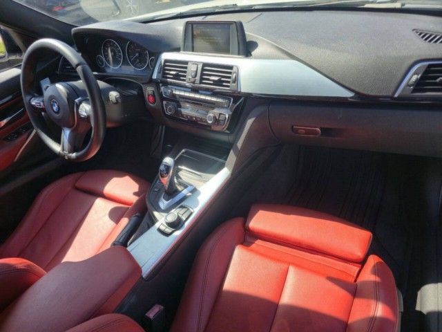 2016 BMW 3 Series 328i - Photo 19