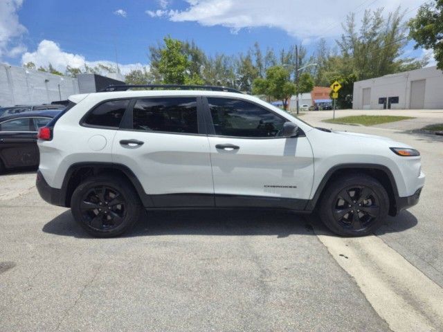 2017 Jeep Cherokee Sport Altitude - Photo 7