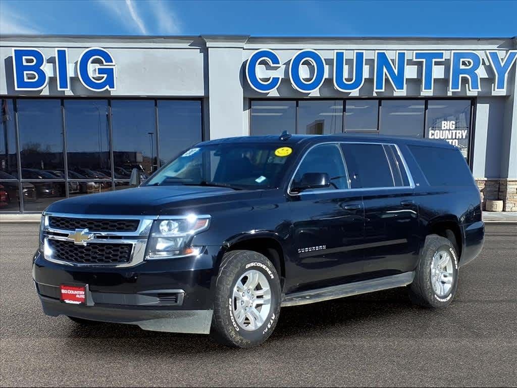 2020 Chevrolet Suburban LT's photo