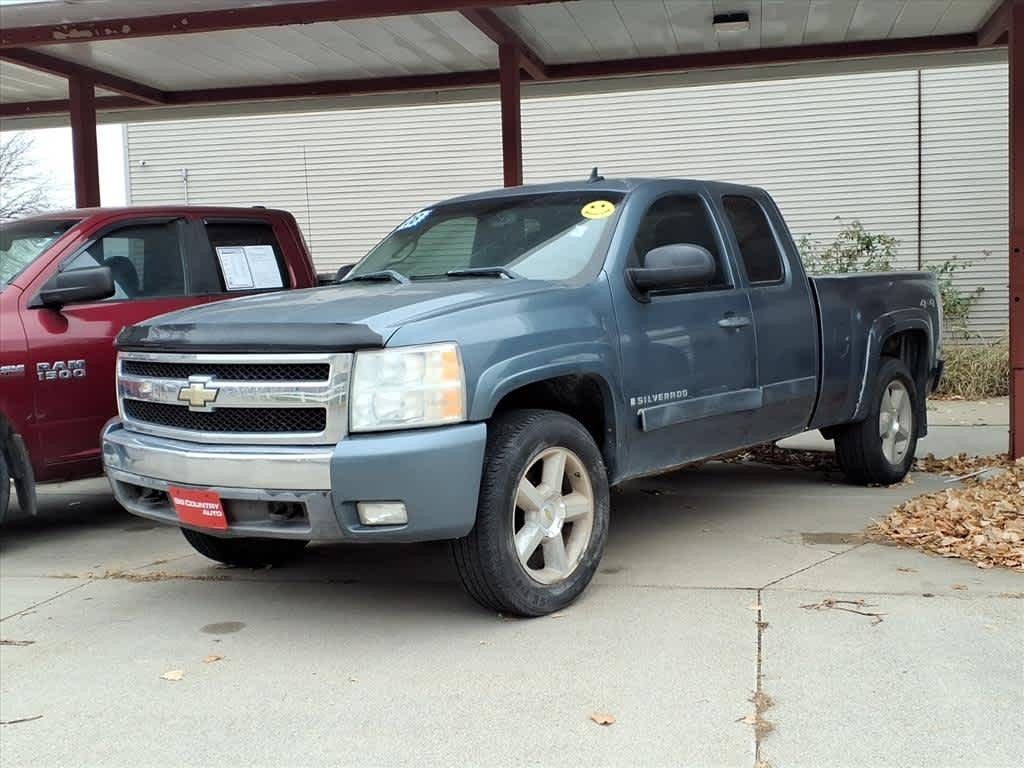 2008 Chevrolet Silverado 1500 1LT's photo