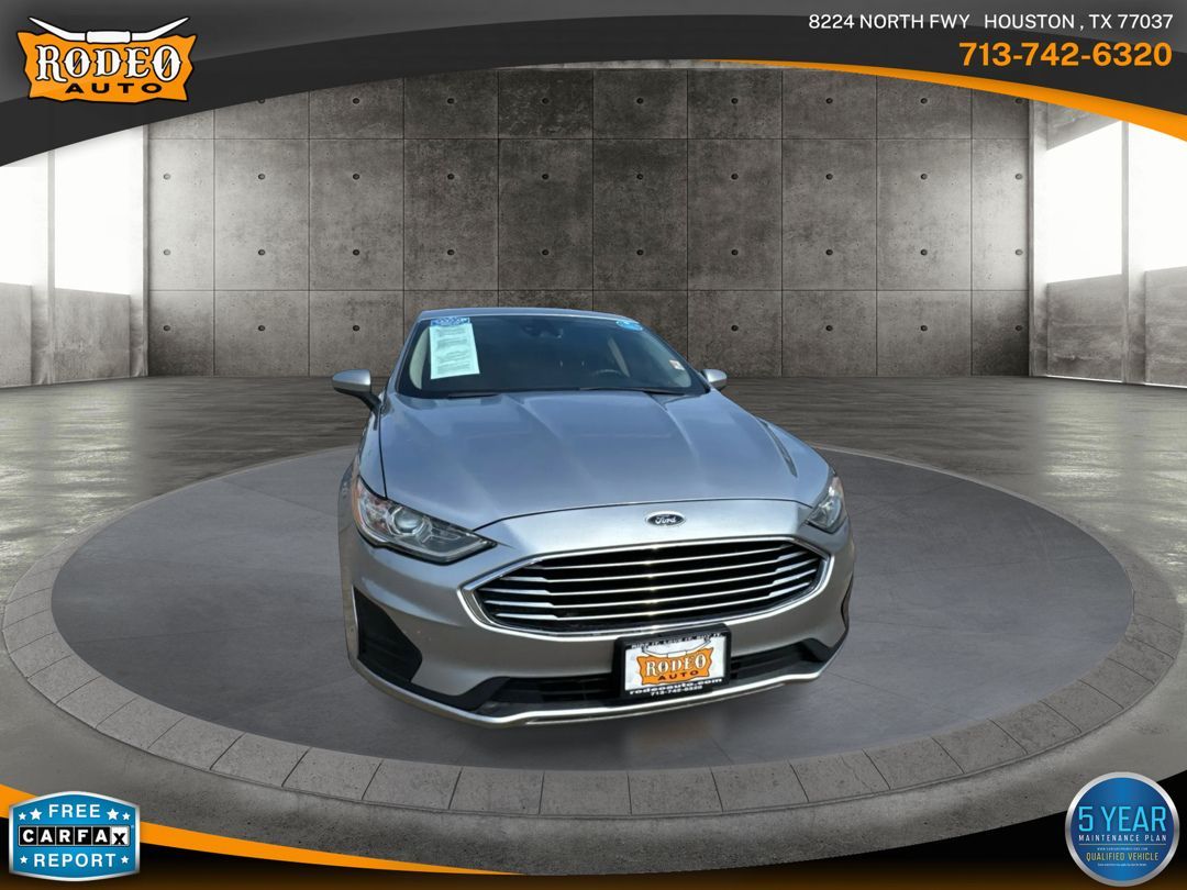 2020 Ford Fusion SE