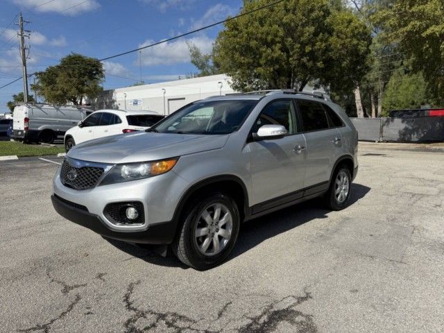 2013 Kia Sorento LX's photo