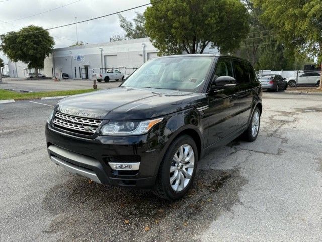 2014 Land Rover Range Rover Sport SE's photo