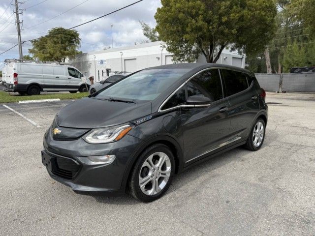 2017 Chevrolet Bolt EV LT's photo