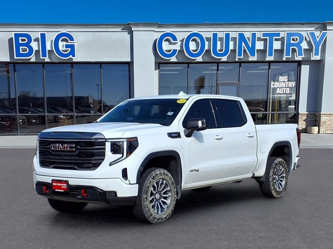 2022 GMC Sierra 4WD Crew Cab Short Box AT4's photo