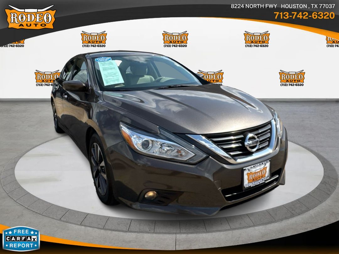 2016 Nissan Altima 2.5 SV's photo