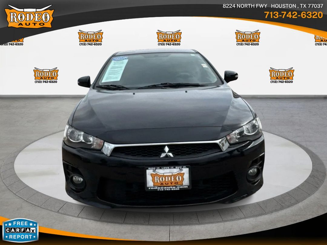 2016 Mitsubishi Lancer ES CVT's photo