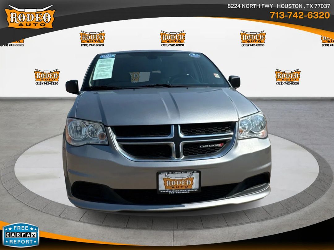 2019 Dodge Grand Caravan SE's photo