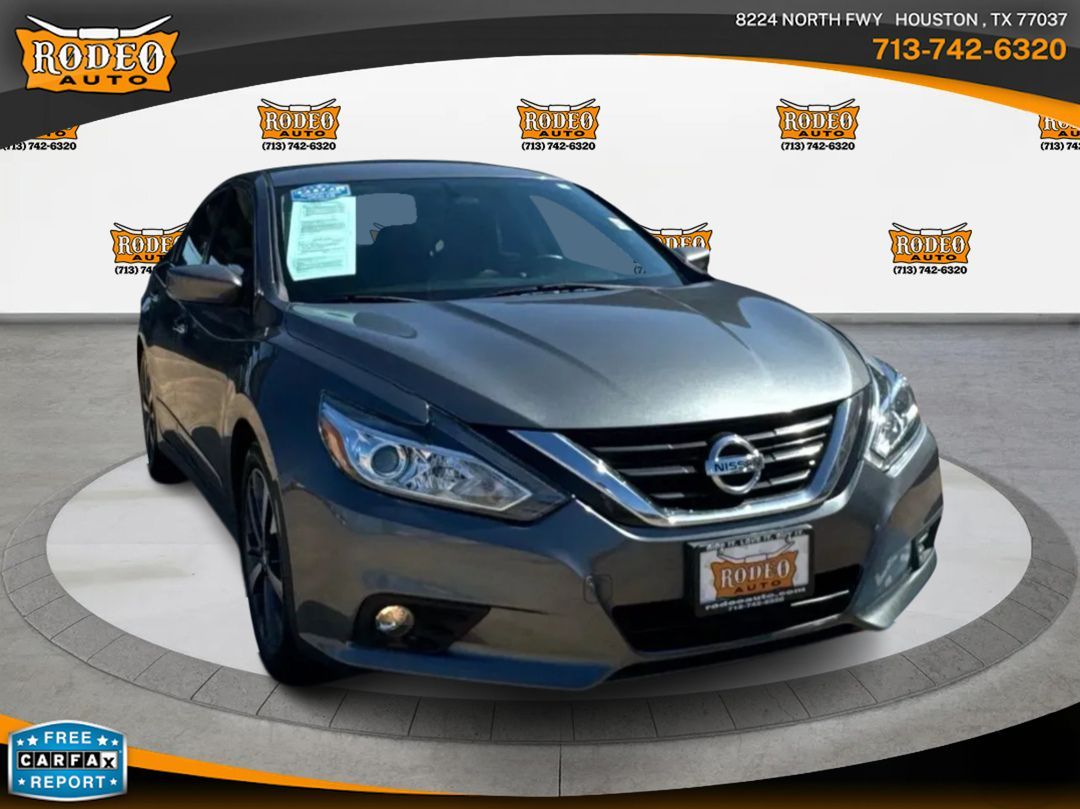 2017 Nissan Altima 2.5 SR's photo