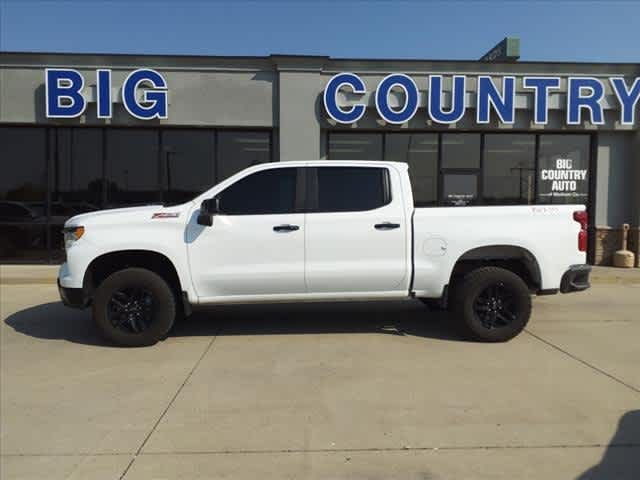 Used 2023 Chevrolet Silverado 1500 LT Trail Boss with VIN 3GCUDFEL9PG360207 for sale in Madison, NE