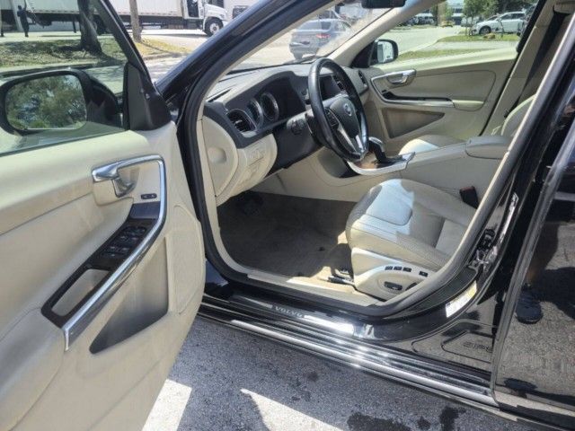 2013 Volvo S60 T5 Premier - Photo 11