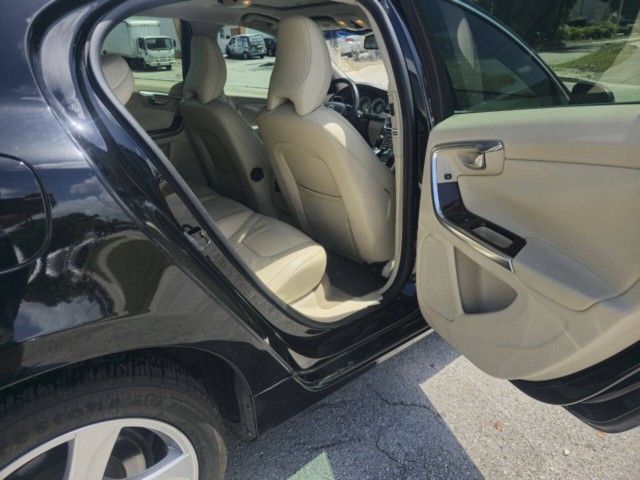 2013 Volvo S60 T5 Premier - Photo 18